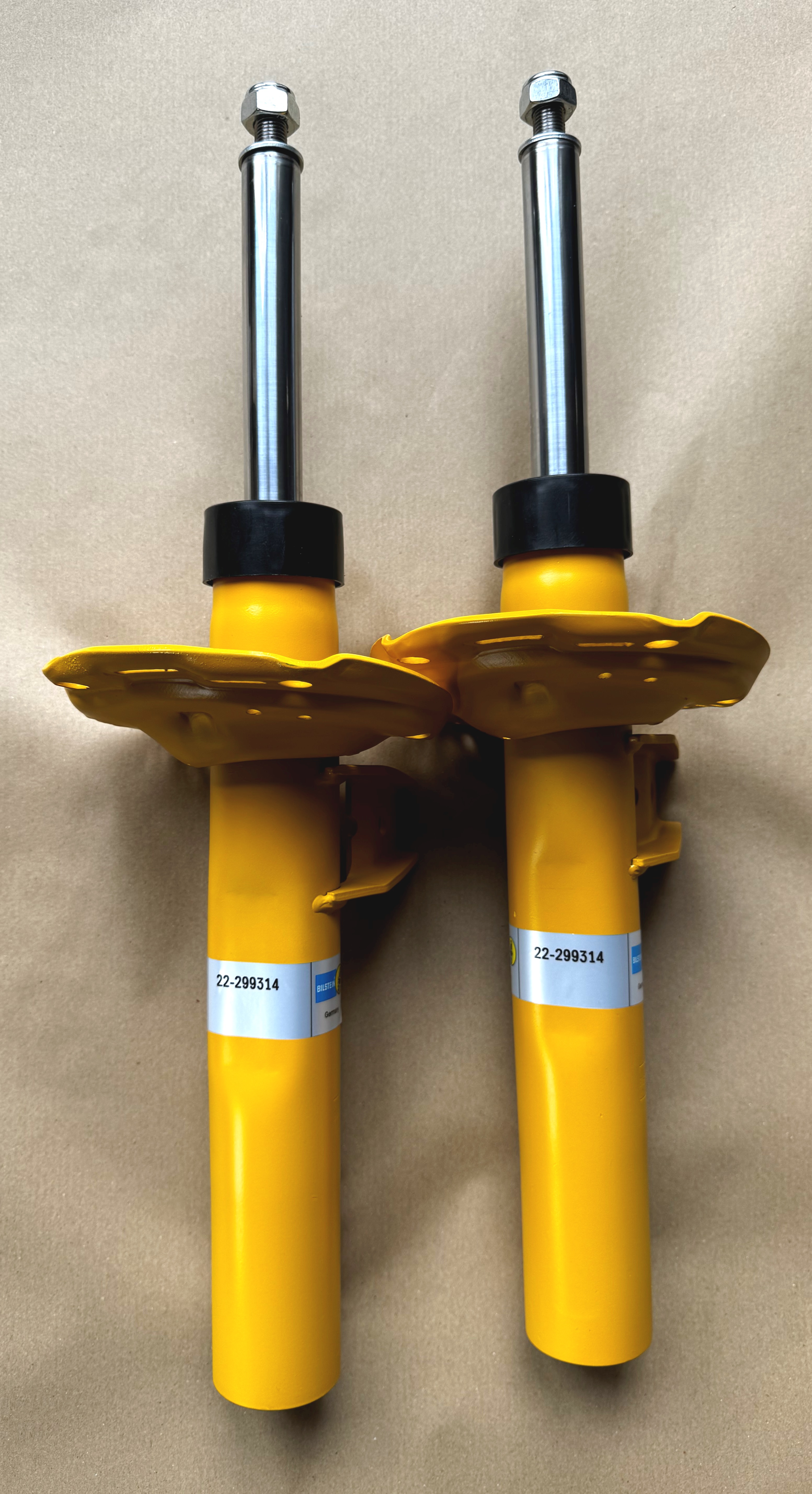 ビルシュタインB8ショックアブソーバー　ゴルフ7、Audi A3（8V）用 BILSTEIN（ビルシュタイン） 【クーポンで100円OFF】BILSTEIN B8 SHORT